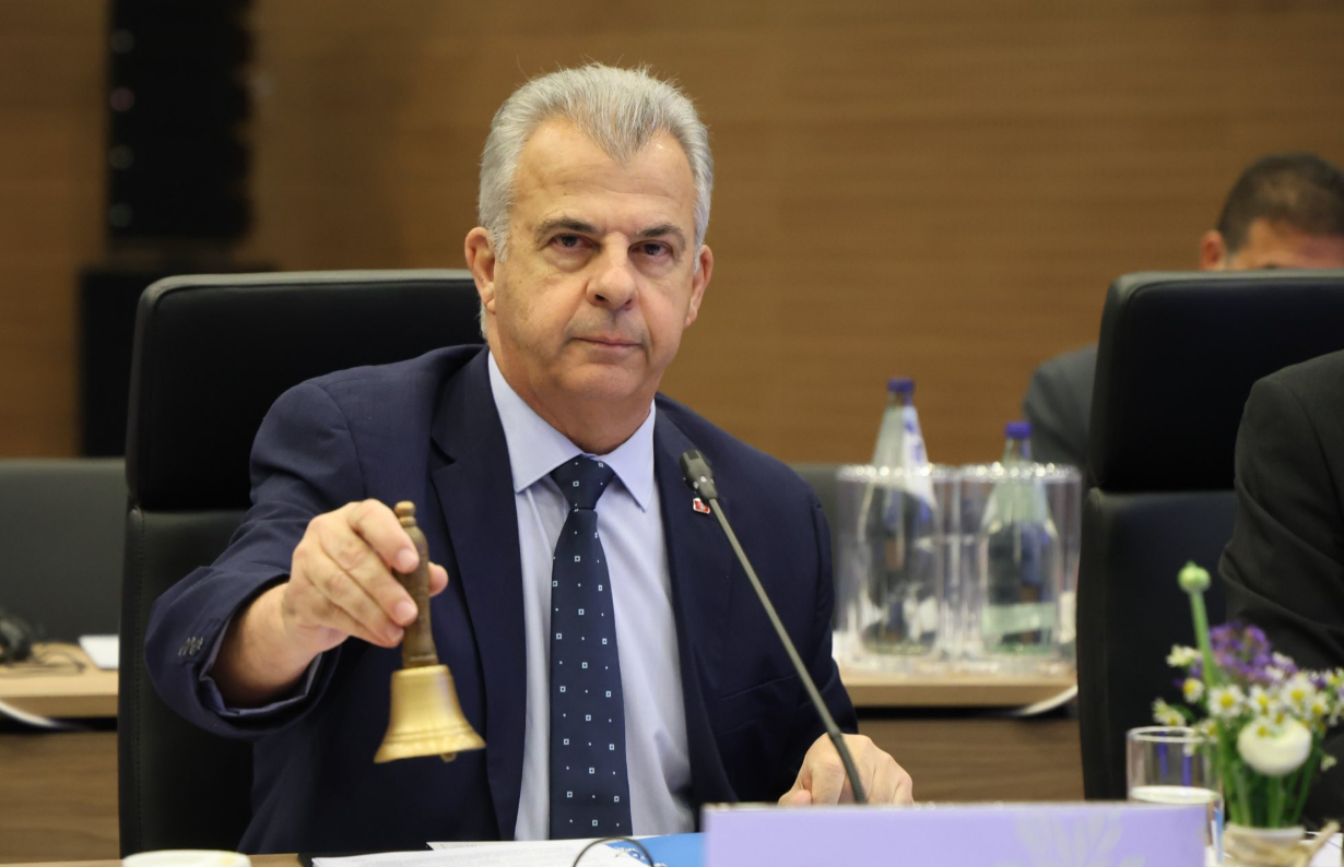 Έκτακτη σύσκεψη στο ΚΣΕΔ Λάρνακας υπό τον Φυτιρή για αφθώδη πυρετό