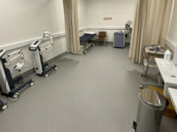 ΛΕΙΤΟΥΡΓΗΣΕ Η ΝΕΑ ΠΤΕΡΥΓΑ ΤΟΥ ΝΟΣΟΚΟΜΕΙΟΥ ΛΑΡΝΑΚΑΣ