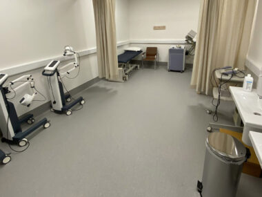 ΛΕΙΤΟΥΡΓΗΣΕ Η ΝΕΑ ΠΤΕΡΥΓΑ ΤΟΥ ΝΟΣΟΚΟΜΕΙΟΥ ΛΑΡΝΑΚΑΣ