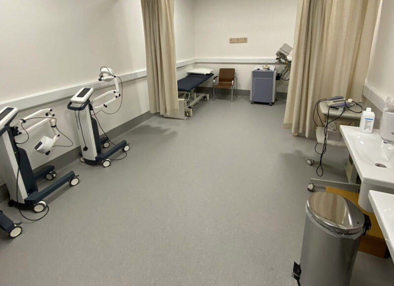 ΛΕΙΤΟΥΡΓΗΣΕ Η ΝΕΑ ΠΤΕΡΥΓΑ ΤΟΥ ΝΟΣΟΚΟΜΕΙΟΥ ΛΑΡΝΑΚΑΣ