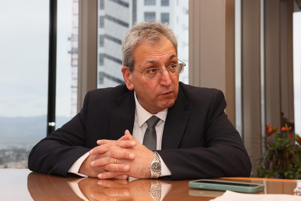 Υπουργός Εργασίας: Θα είναι αισθητή στους πολίτες η αύξηση στις συντάξεις – Τι αποκαλύπτει για κατώτατο μισθό και πέναλτι 12%