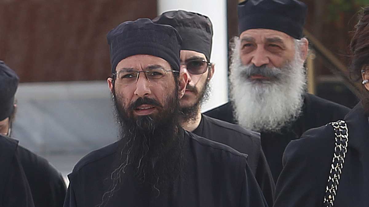 &Alpha;&beta;&beta;&alpha;&kappa;&omicron;ύ&mu;: &Zeta;&eta;&tau;&omicron;ύ&nu; &alpha;&pi;ό &tau;&omicron;&nu; &Pi;&tau;&Delta; &epsilon;&pi;&iota;&sigma;&tau;&rho;&omicron;&phi;ή &alpha;&nu;&tau;&iota;&kappa;&epsilon;&iota;&mu;έ&nu;&omega;&nu; &epsilon;&kappa;&alpha;&tau;&omicron;&nu;&tau;ά&delta;&omega;&nu; &chi;&iota;&lambda;&iota;ά&delta;&omega;&nu; &epsilon;&upsilon;&rho;ώ