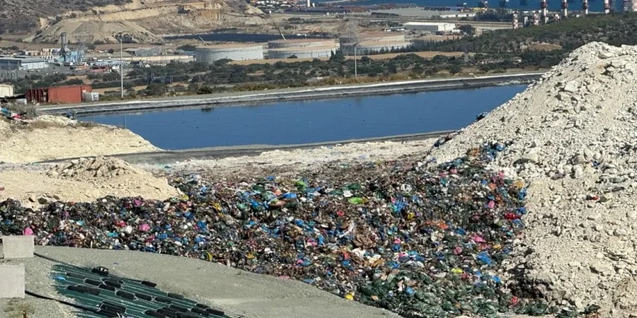 Εντοπίστηκε πιστόλι στα σκουπίδια του ΟΕΔΑ Πεντακώμου