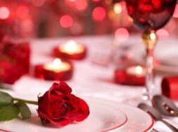 valentines-dinner-table-b785623