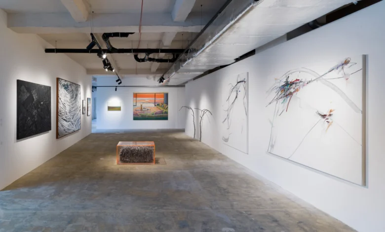 web_2025_Dear_World_Group_Show_TGA_photo_by_Roman_Marz_webB0227523_1600x