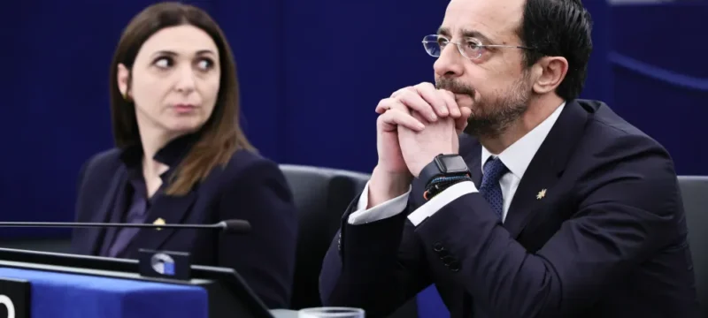 xristodulidhs_efrokinobulio-large_thumbnail