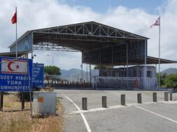 Οδόφραγμα–780×470 (1)