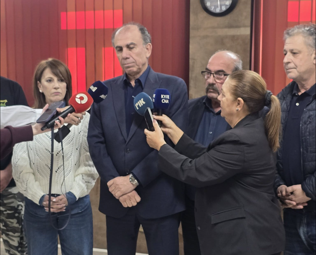 Πάρτου: Αγώνας δρόμου για περιορισμό του αφθώδους πυρετού στην Αραδίππου