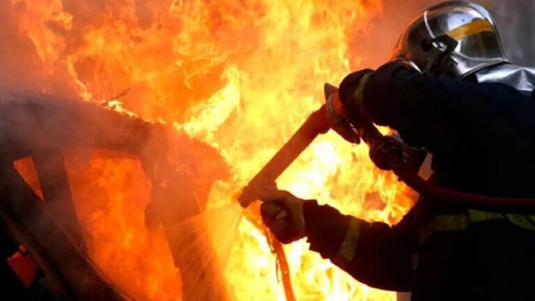 Παρανάλωμα του πυρός όχημα 54χρονου στη Λευκωσία, ζημιές και σε δεύτερο αυτοκίνητο