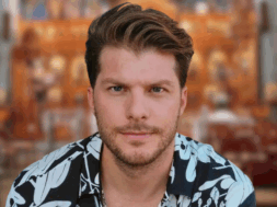 11-loukas-Giorkas-gamos-video