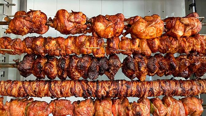 Καθησυχάζουν οι υπεραγορές: «Αδύνατο να ανέβει η τιμή του αρνιού στα €30»