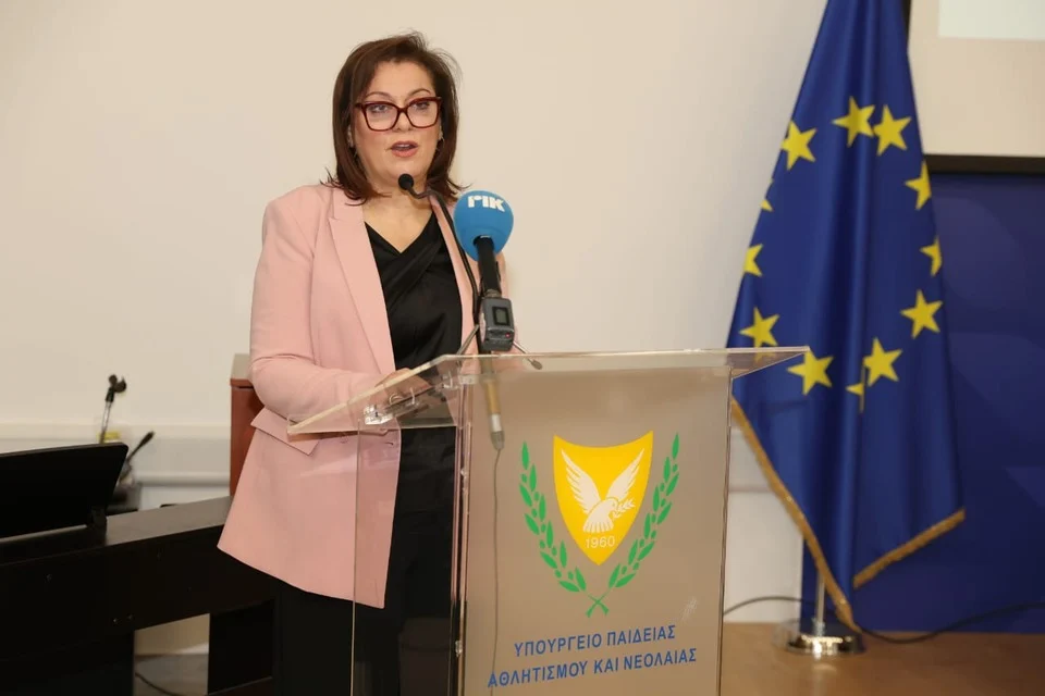 Υπουργός Παιδείας: Eγκαίνια του Αθλητικού Γυμναστηρίου του Λυκείου Βεργίνας «Δημήτριος Βικέλας: Η επένδυση στον αθλητισμό είναι επένδυση στην κοινωνία