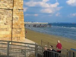 28e9f8cb-2e98-436f-89f5-2f6b0094b567