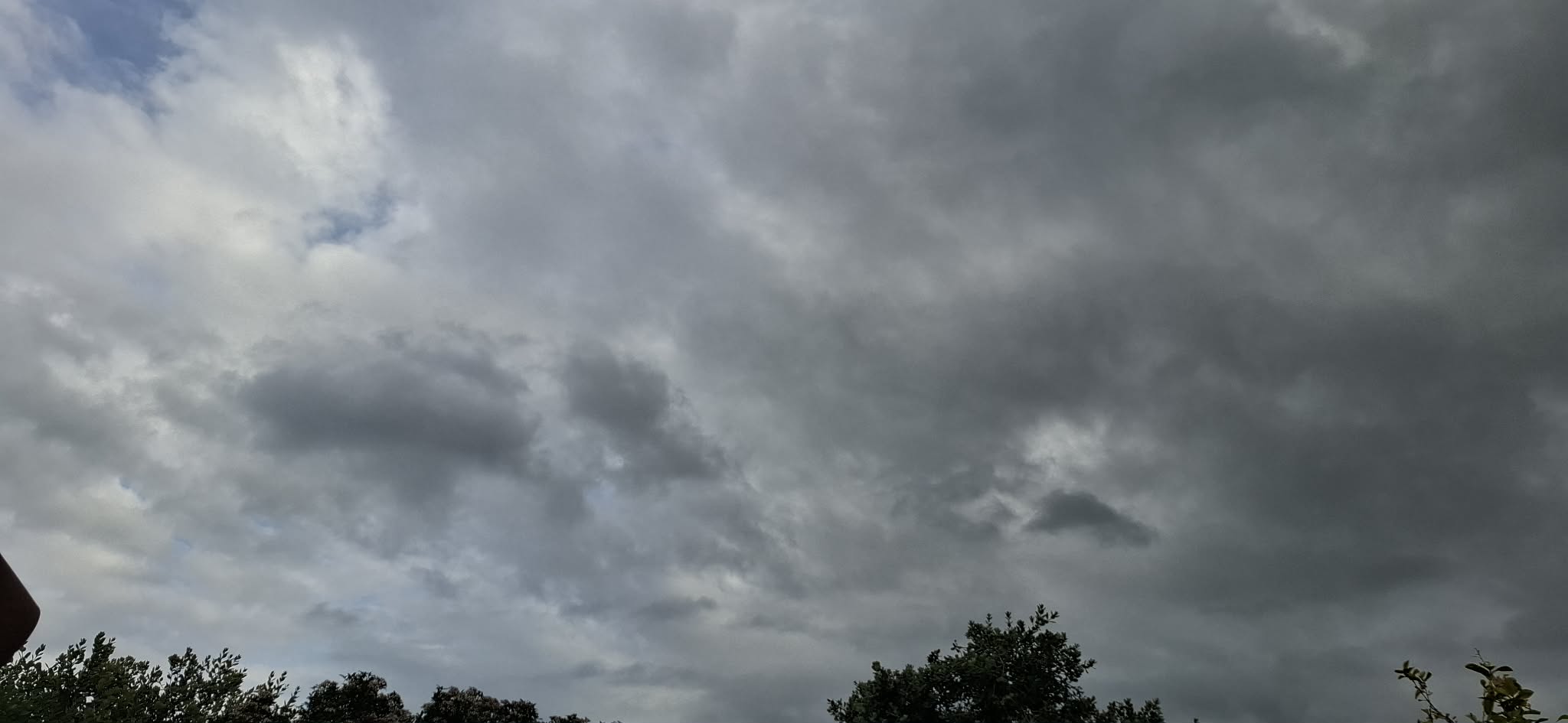 Μεμονωμένες βροχές μέχρι την Τετάρτη – Ποιες περιοχές επηρεάζονται