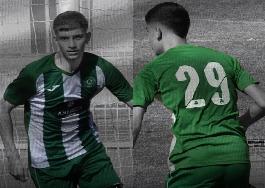 &Theta;&lambda;ί&psi;&eta; &gamma;&iota;&alpha; &tau;&omicron;&nu; 17&chi;&rho;&omicron;&nu;&omicron; &Gamma;&iota;ά&nu;&nu;&omicron;- &Sigma;ή&mu;&epsilon;&rho;&alpha; &sigma;&tau;&omicron;&nu; &Sigma;&tau;&rho;ό&beta;&omicron;&lambda;&omicron; &tau;&omicron; &tau;&epsilon;&lambda;&epsilon;&upsilon;&tau;&alpha;ί&omicron; &alpha;&nu;&tau;ί&omicron;