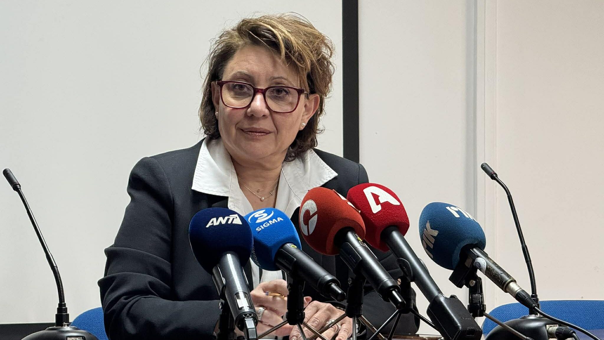 Πώς απαντά η Γεωργιάδου στην παραπληροφόρηση κτηνοτρόφων: «Δεν είμαστε εδώ για να τσακωνόμαστε»