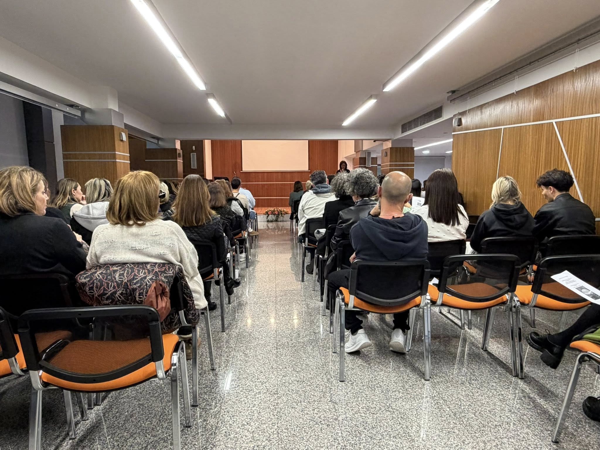 Λύκειο Λιβαδιών: Εκδήλωση «Θεμελιώνοντας το αύριο: Ευρωπαϊκές ευκαιρίες για τους νέους και η δύναμη της κοινωνικής αλληλεγγύης»  (φώτο)