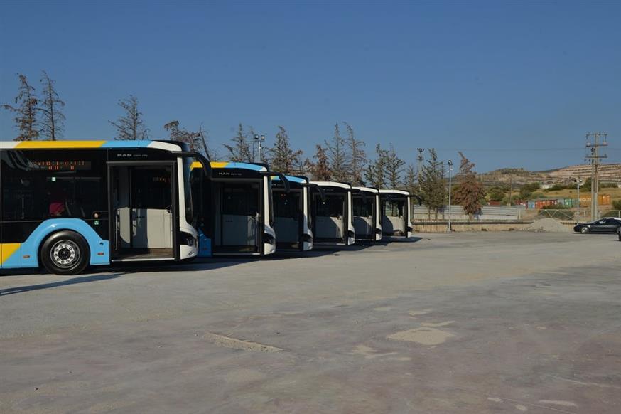 Ανεβάζουν χειρόφρενο οι οδηγοί λεωφορείων – Δίωρη στάση εργασίας και συγκέντρωση διαμαρτυρίας