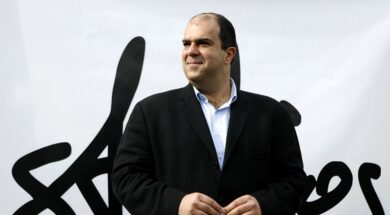 98cdc0d92f6e4021a989ccfa9ba87dfe