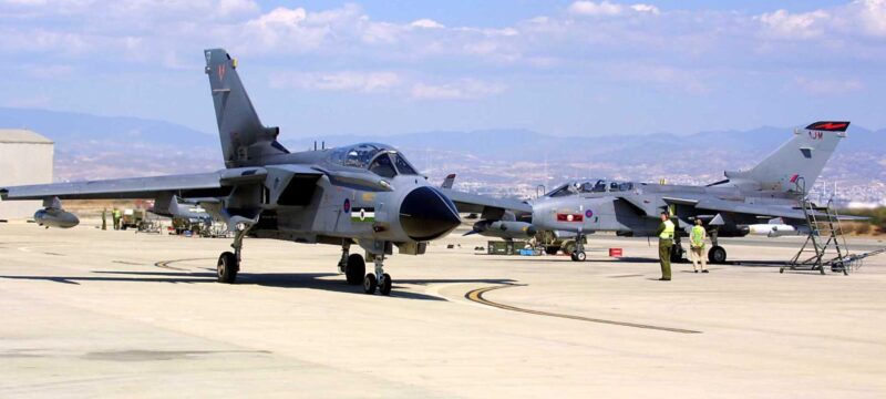 ÊÕÐÑÏÓ: ÐÏËÅÌÉÊÁ ÁÅÑÏÓÊÁÖÇ ÔÇÓ RAF ÓÔÇ ÂÁÓÇ ÁÊÑÙÔÇÑÉÏÕ