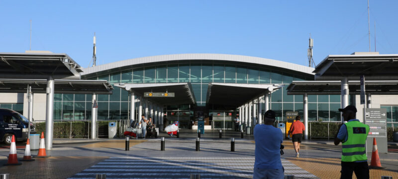 ΑΕΡΟΔΡΟΜΙΟ ΛΑΡΝΑΚΑΣ