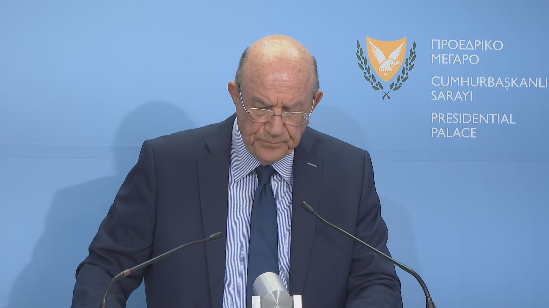 Το τελεσίγραφο για «ενοίκιο έναντι δόσης» και ο κρυφός άσσος του Μάκη Κερευνού