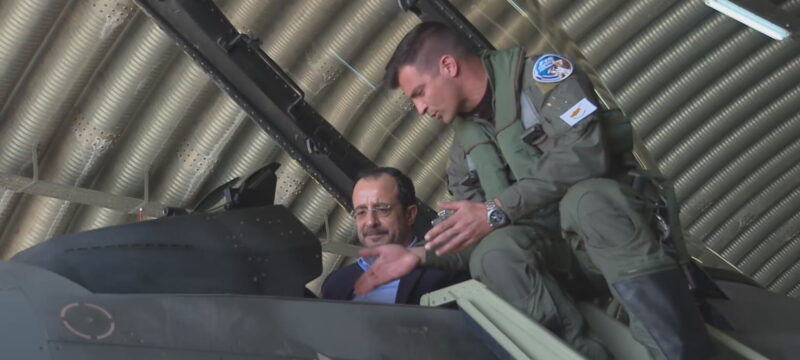 PTD-EPISKEPSI-AEROPORIKI-VASI-ANDREAS-PAPANDREOU_frame_44217