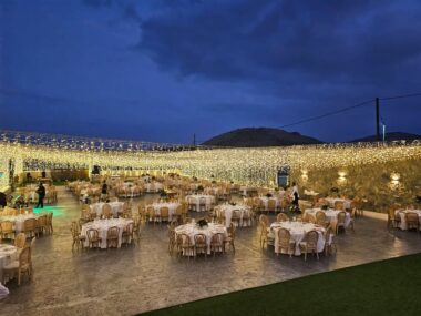 Your love story begins here! 💫❤ ..Contact us for your special day! 📞 99 150962#lovelikelavende