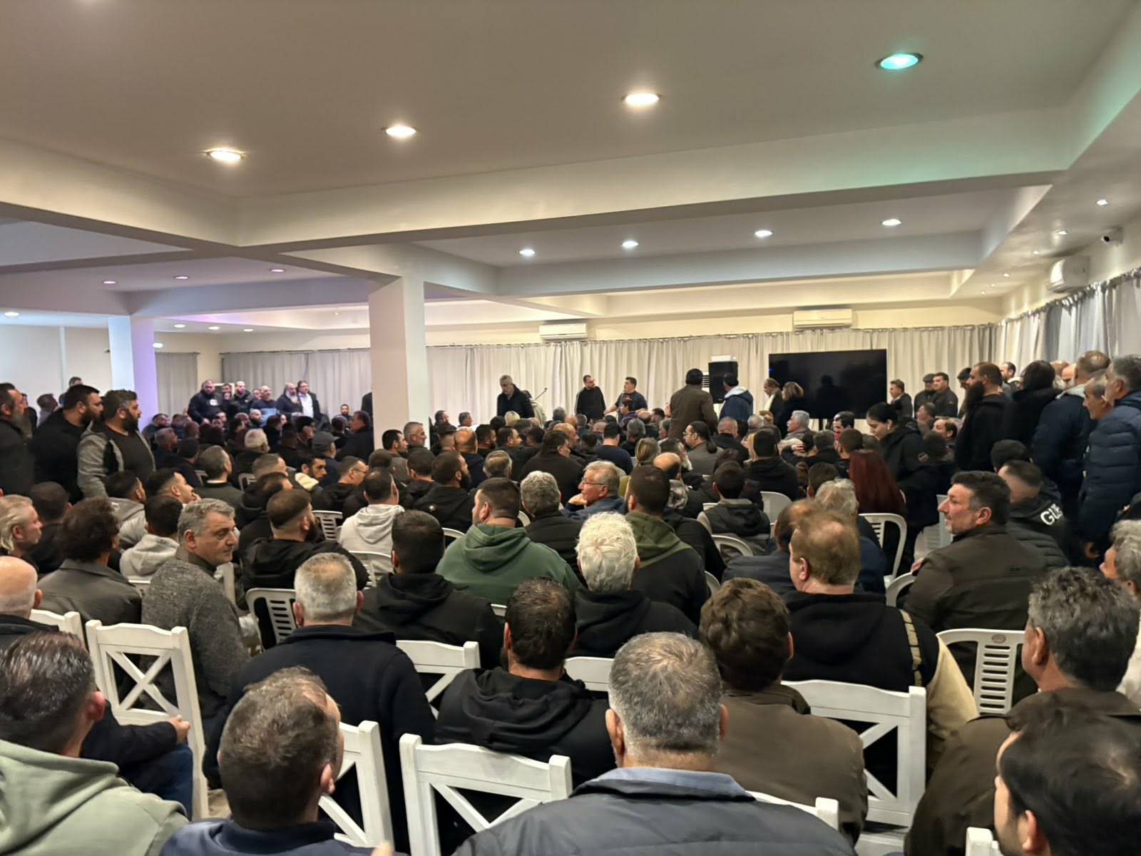 Κτηνοτρόφοι: Εν αναμονή απάντησης ΕΕ στο αίτημα για μη θανάτωση υγιών ζώων