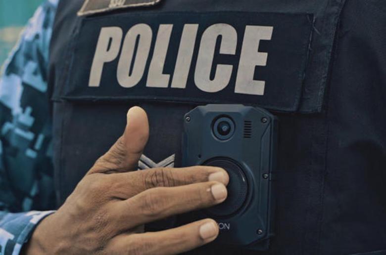 Ψηφίστηκε ο νόμος για τη χρήση φορητών καμερών από την Αστυνομία