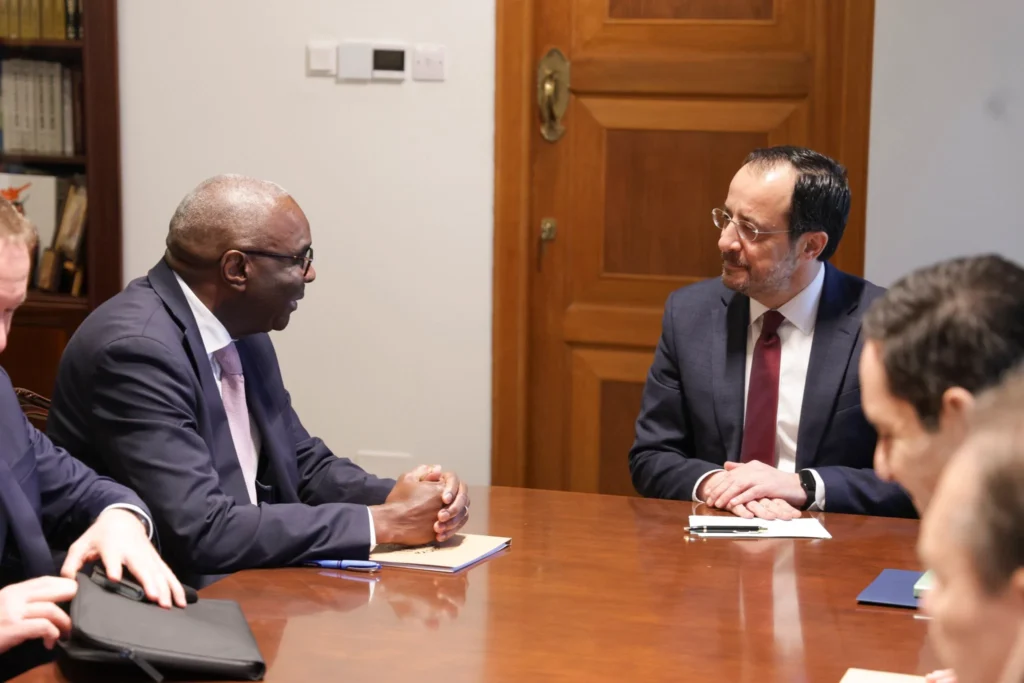 Συνάντηση ηγετών εντός Απριλίου ζήτησε ο ΠτΔ-Μήνυμα για επανέναρξη διαλόγου