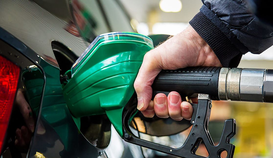 Έρχονται κλιμακωτές αυξήσεις στα καύσιμα τις επόμενες εβδομάδες