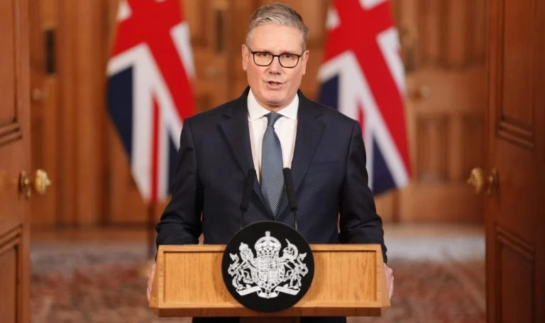 Στάρμερ: Ελικόπτερα που καταρρίπτουν drone φτάνουν σήμερα στην Κύπρο (ΒΙΝΤΕΟ)