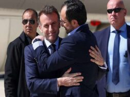 makron_proedros-1068×657