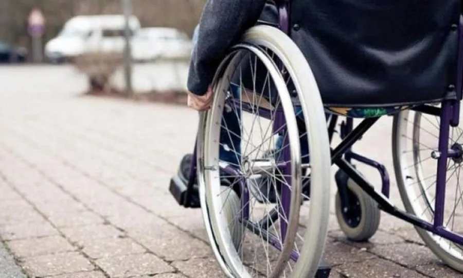 Επ. Εργασίας: Να ψηφιστεί πριν το κλείσιμο Βουλής, το ν/σ για άτομα με αναπηρία