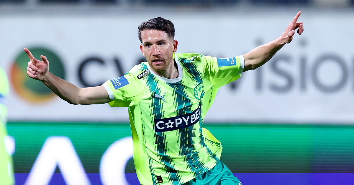 Στο κόλπο του τίτλου ξανά η ΑΕΚ!