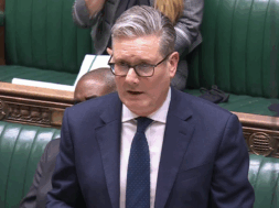 starmer-vouli-vrteania