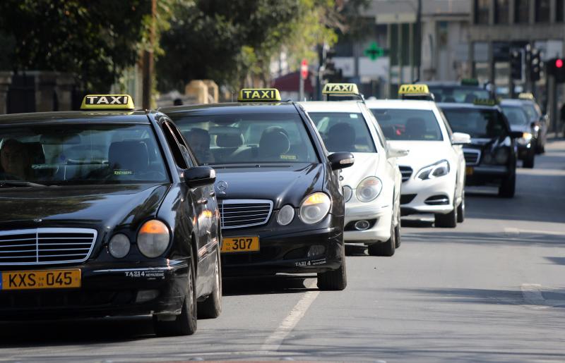 Κινητοποιήσεις ταξί στη Λευκωσία – Πορεία προς Υπ. Μεταφορών και Προεδρικό