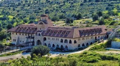 viktoria-christodoulou.0bdf96b8a95efcdda1bf3308851548a3