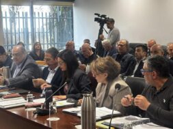 vouli-yporgos-georgias-afthodis-pyretos-e1773142407474-1536×866