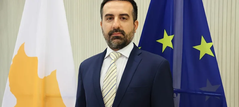 yf_metanasteyshs_ioannides