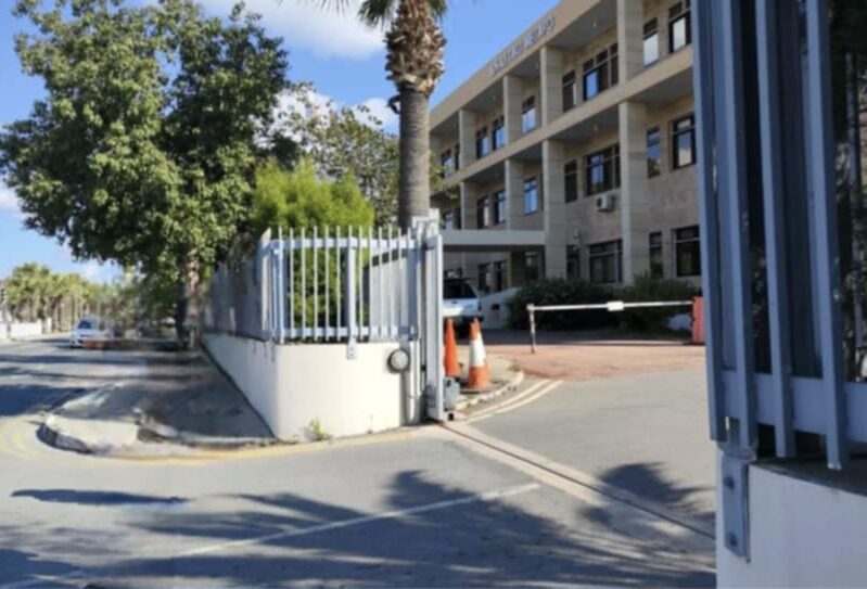 ΔΙΚΑΣΤΗΡΙΟ ΛΑΡΝΑΚΑΣ