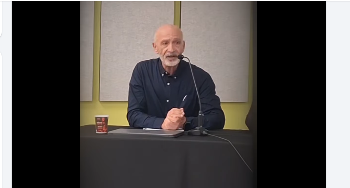 &Eta; &Delta;&eta;&mu;&omicron;&tau;&iota;&kappa;ή &Beta;&iota;&beta;&lambda;&iota;&omicron;&theta;ή&kappa;&eta; &Alpha;&rho;&alpha;&delta;ί&amp