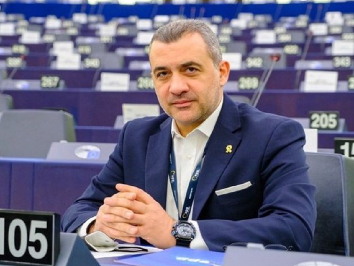 Κατάθεση και έγκριση τριάντα τροπολογιών στην Έκθεση για την Τουρκία από τον Ευρωβουλευτή κ. Λουκά Φουρλά