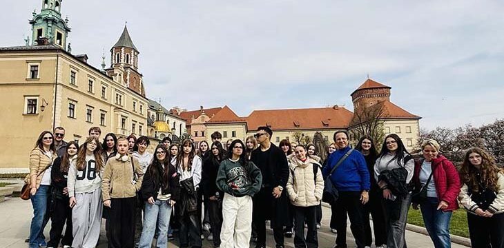 22-0.LYKEIO-MAKARIOU-LARNAKAS