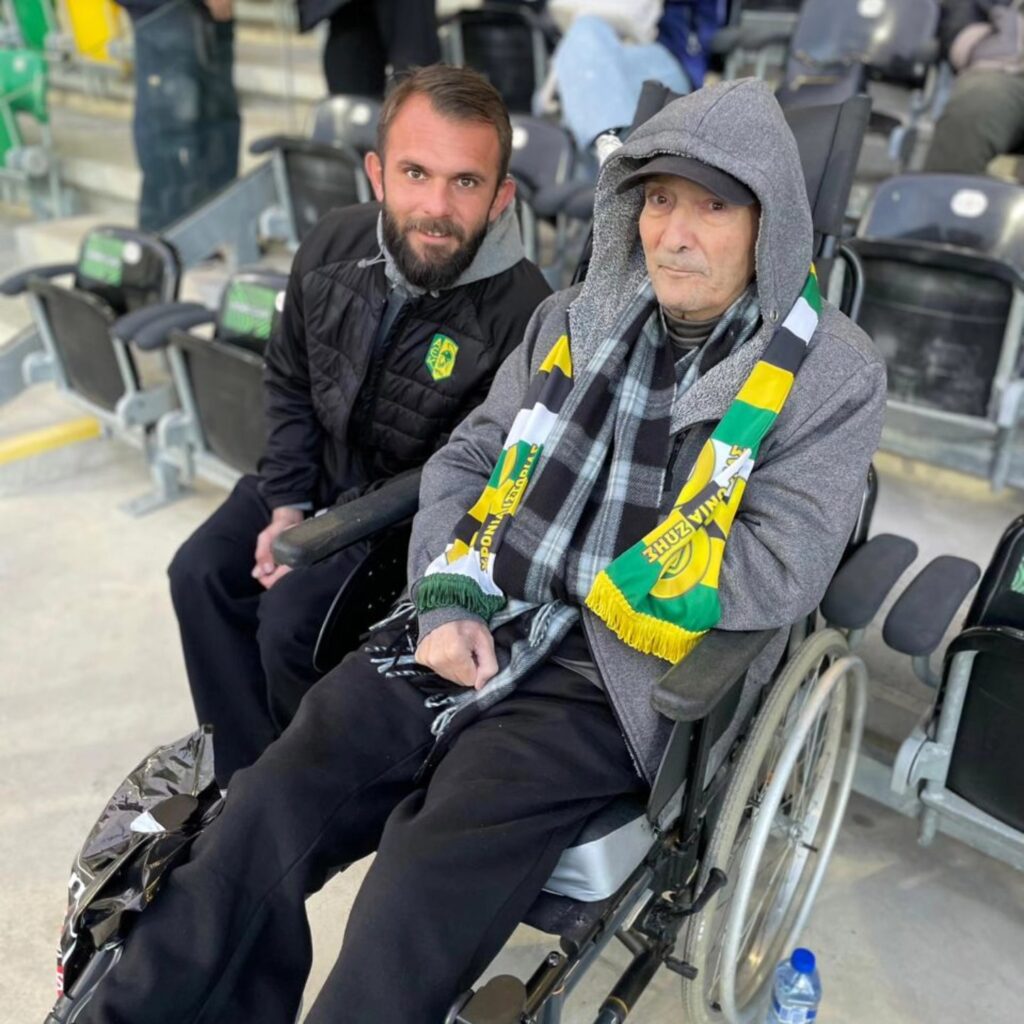 Έφυγε ο ΑΕΚΤΖΗΣ παππούς της Λάρνακας: Καλό Ταξίδι !!!!