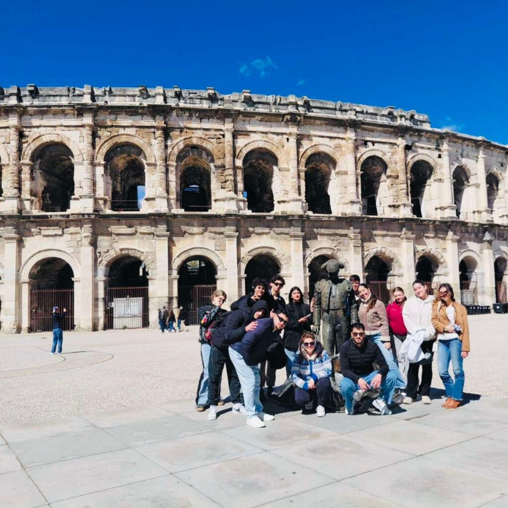 Μαθητές του Λυκείου Μακαρίου Γ' Λάρνακας σε διεθνή ανταλλαγή με το School Geneviève De Gaulle-Anthonioz  (φώτο)