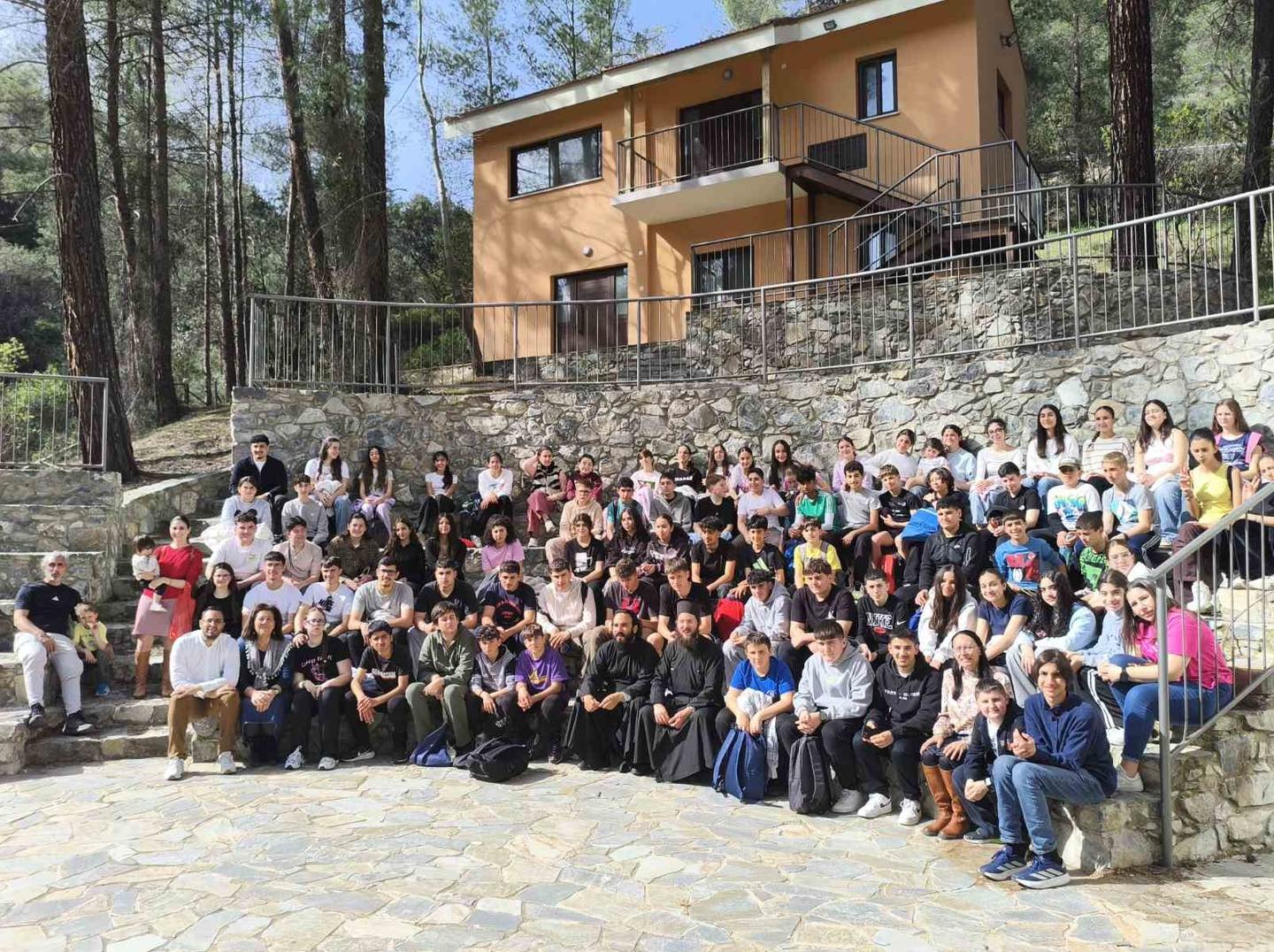 Με επιτυχία η Εκδρομή με Νέους και Νέες της Ιεράς Μητροπόλεως Κιτίου  (φώτο)