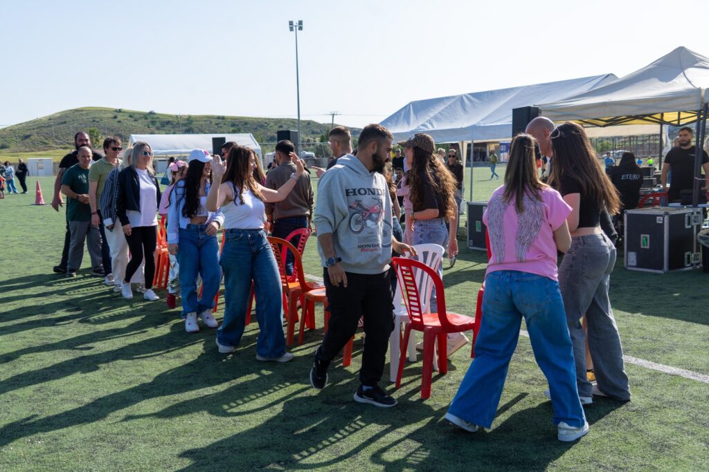 Με Παράδοση και Κέφι η Πασχαλινή Εκδήλωση στους Τρούλλους  (φώτο)