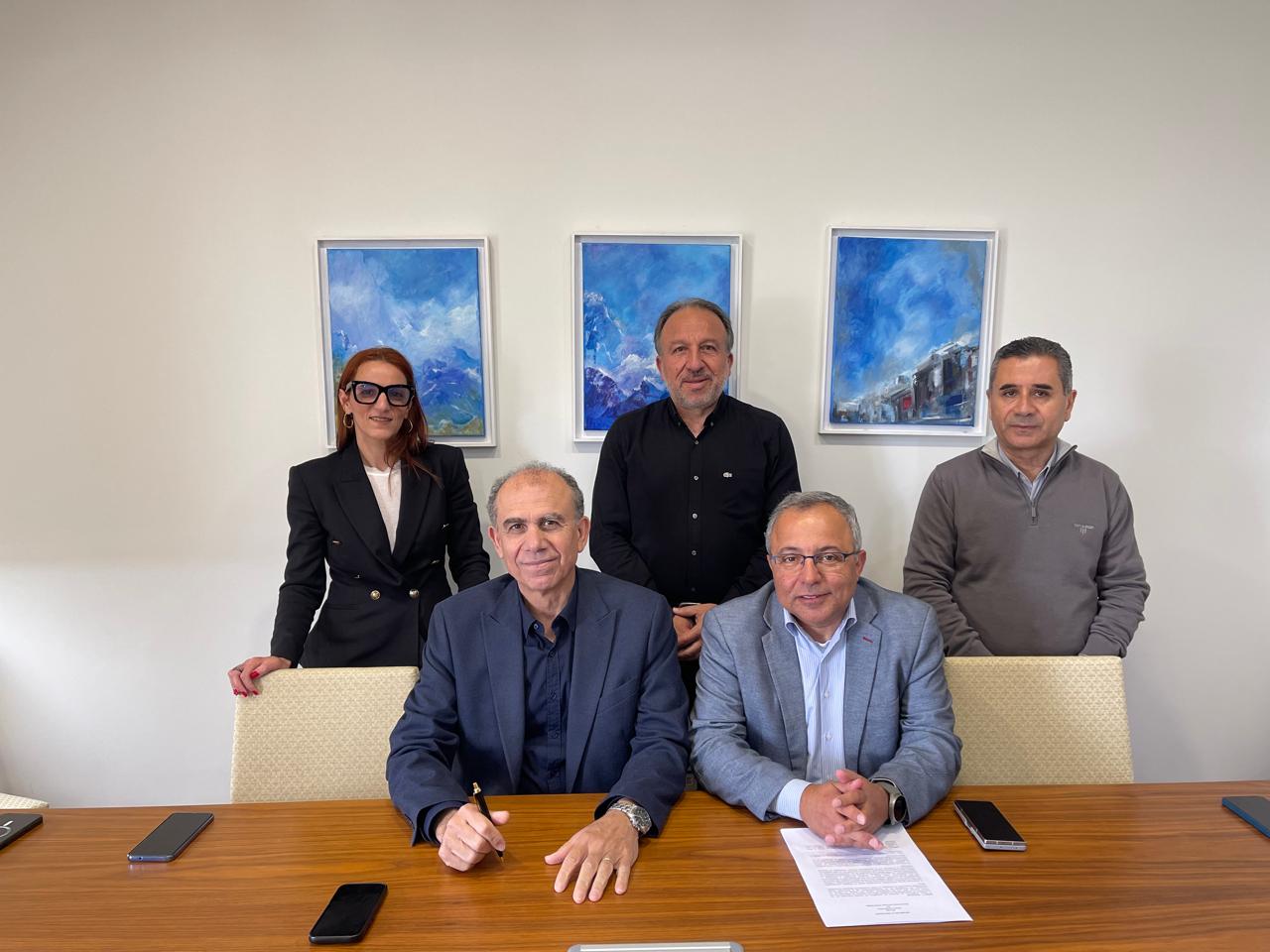 Υπογραφή Μνημονίου μεταξύ του Δήμου Αραδίππου και του Ερευνητικού Κέντρου SYNTHESIS για τεχνικά έργα  (φώτο)